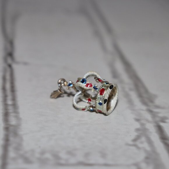 ๐ Vintage Crown Pendant โ 1" Tall with Bail ๐ - Picture 3 of 4